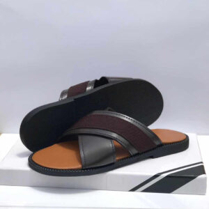 Crossed-leather-with-dirty-stripe- Elegant crossover straps slipper for men